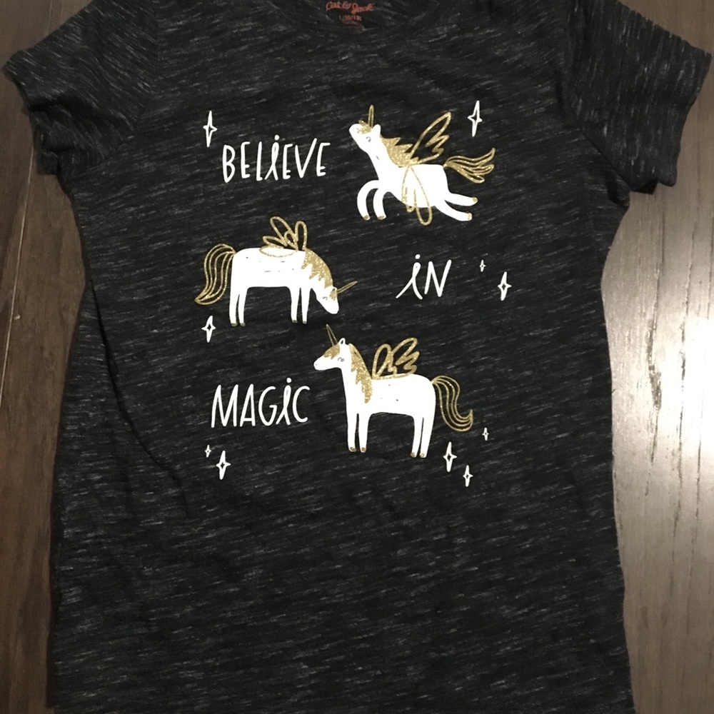 1 black and silver cat and jack shirt